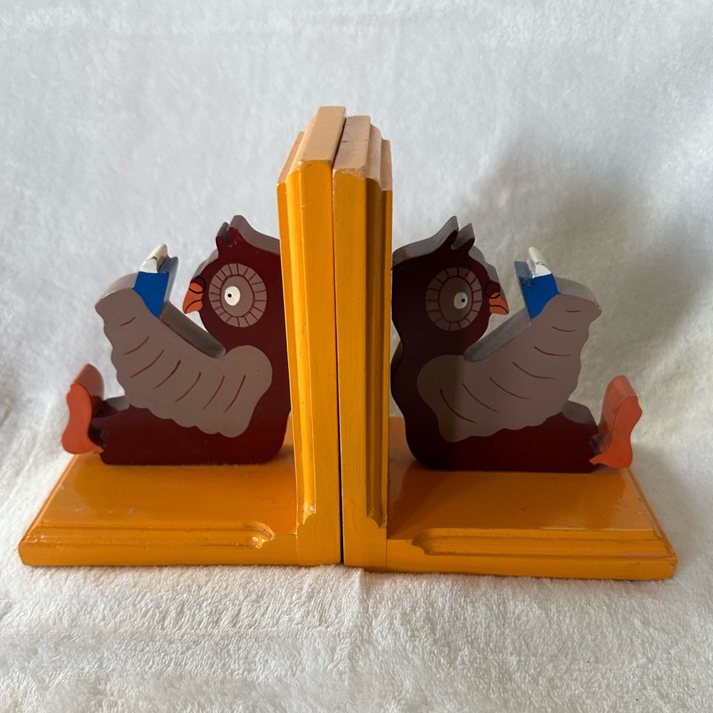 Wood Owl Bookends